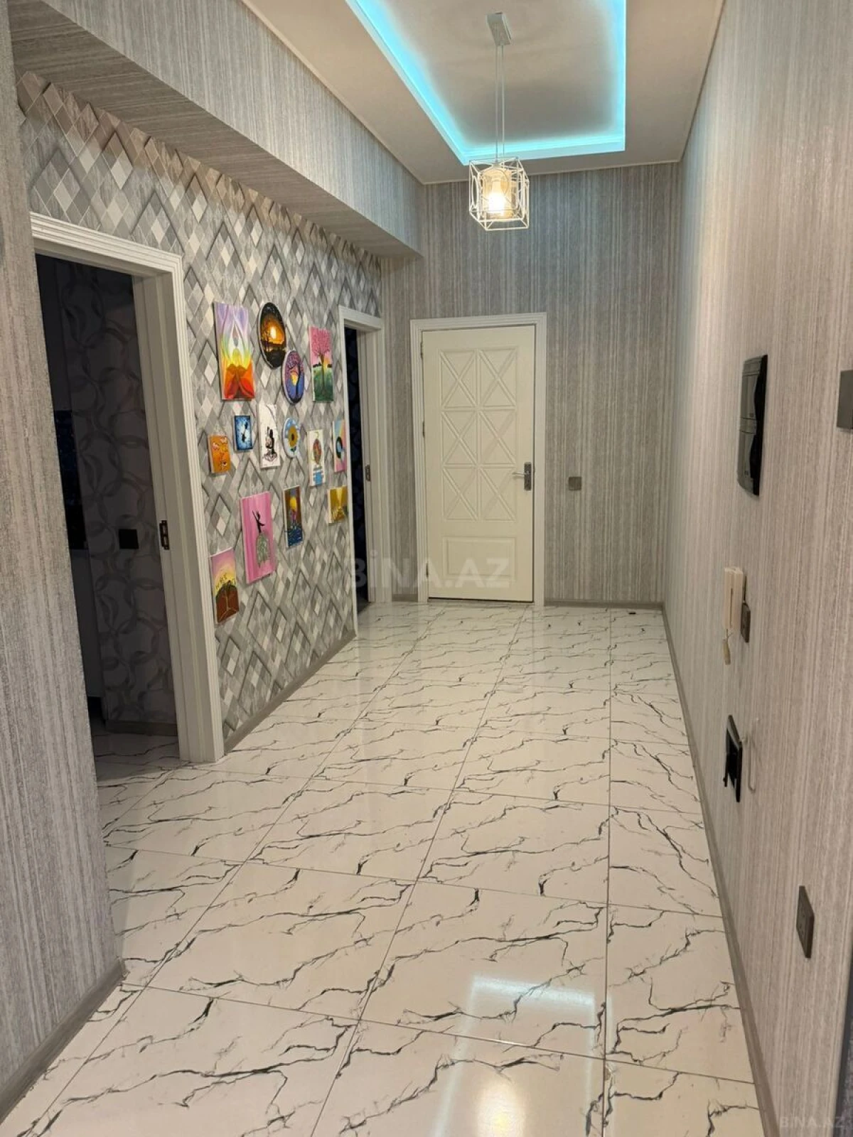 Kirayə verilir 2 otaqlı ofis 92 m²