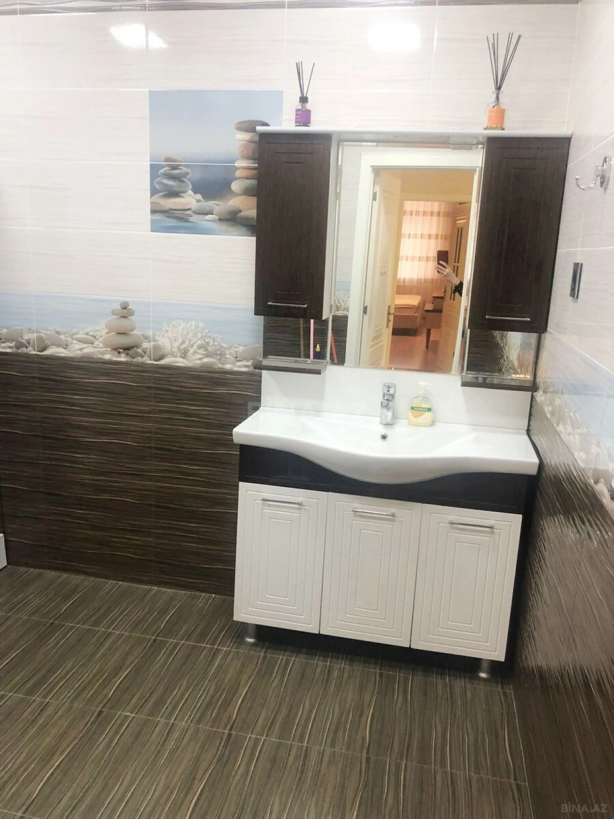 Kirayə verilir 3 otaqlı mənzil 173 m²