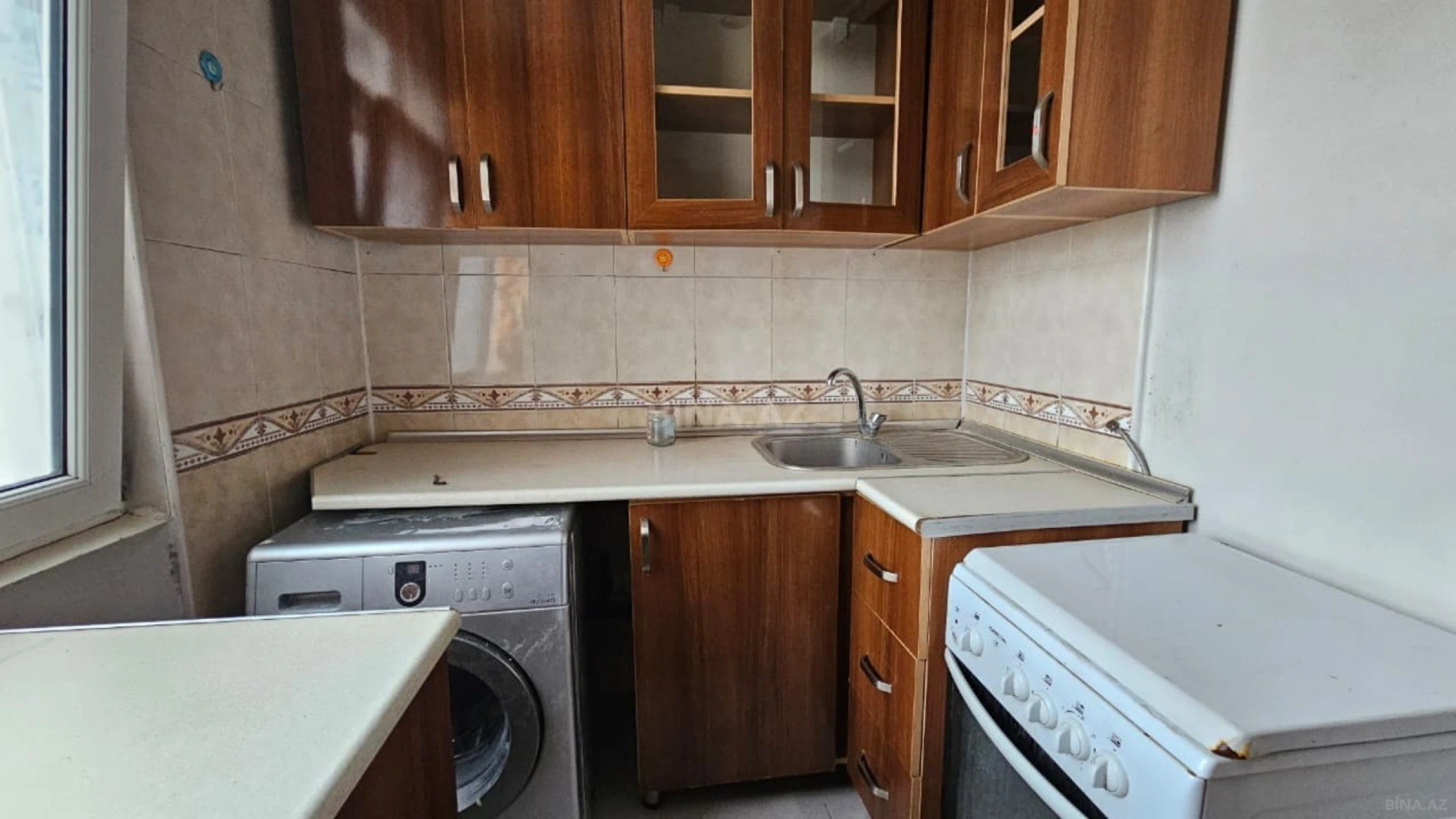 Kirayə verilir 2 otaqlı mənzil 50 m²
