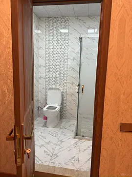 Kirayə verilir 2 otaqlı mənzil 45 m²