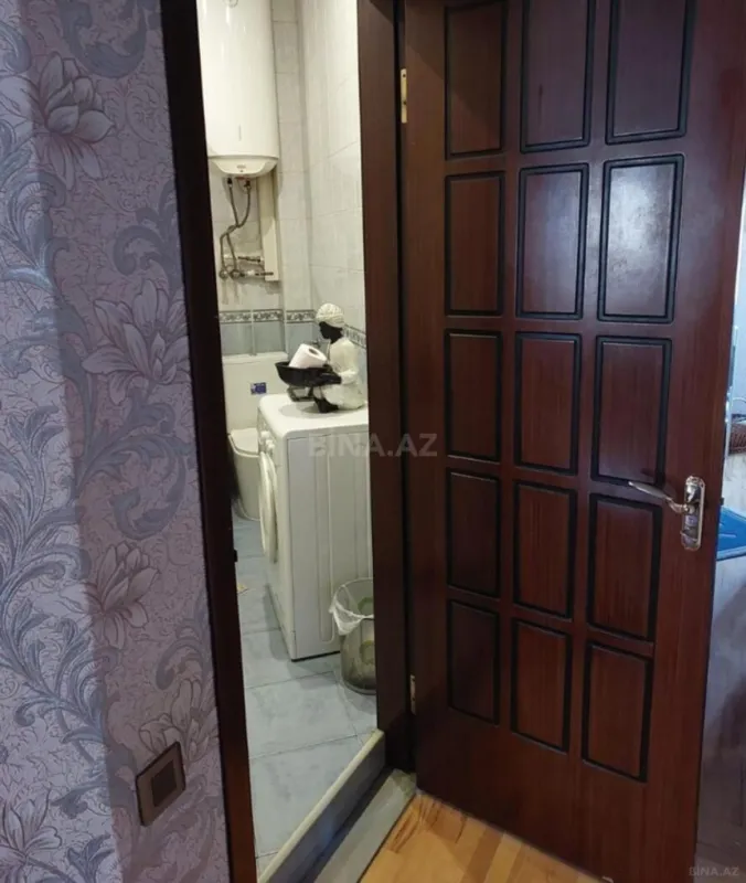 Satılır 4 otaqlı mənzil 92 m²