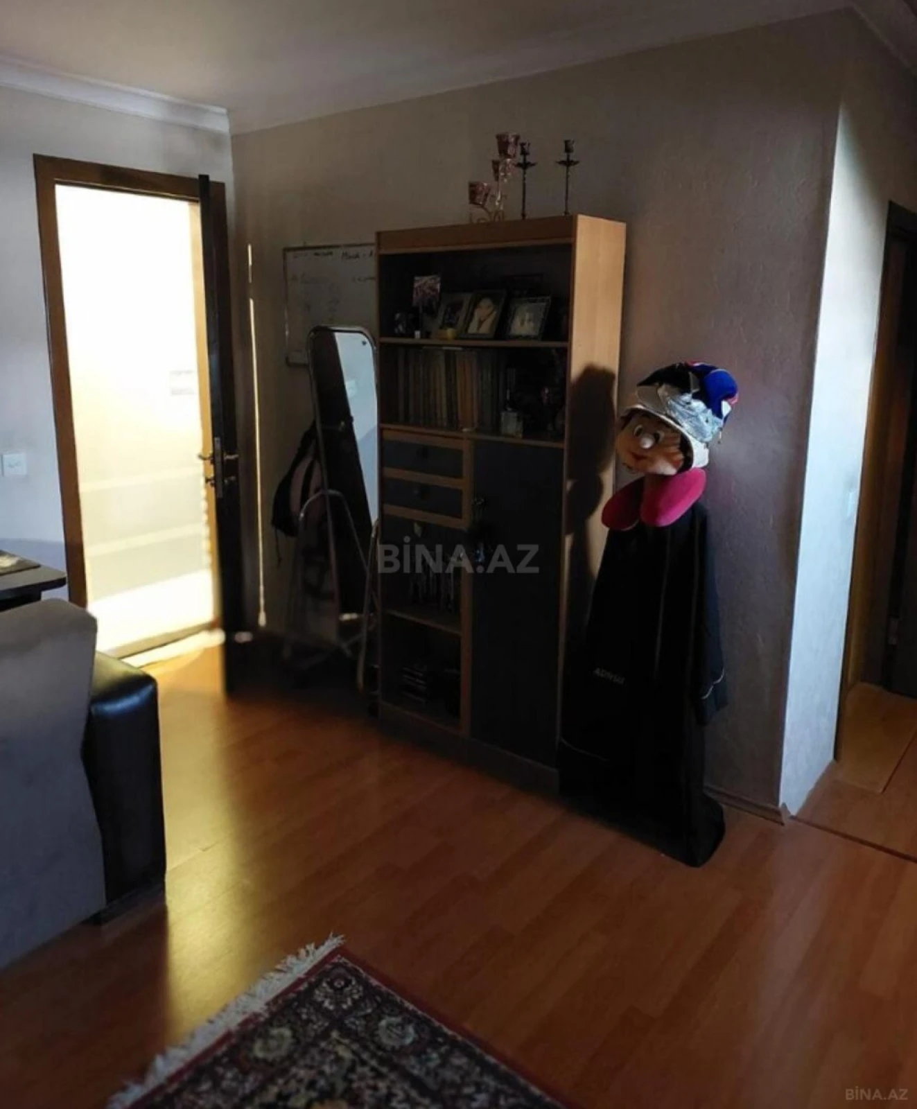 Satılır 4 otaqlı mənzil 92 m²