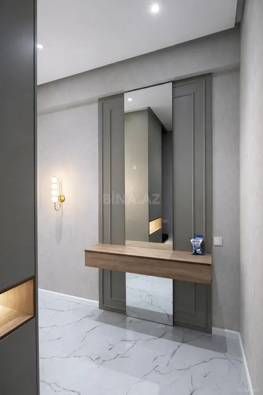 Satılır 3 otaqlı mənzil 124.5 m²