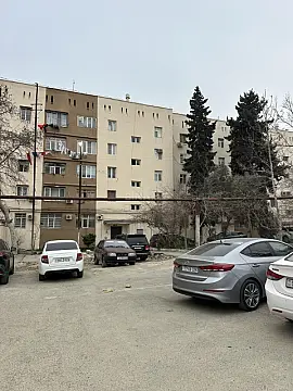 Satılır 3 otaqlı mənzil 70 m²