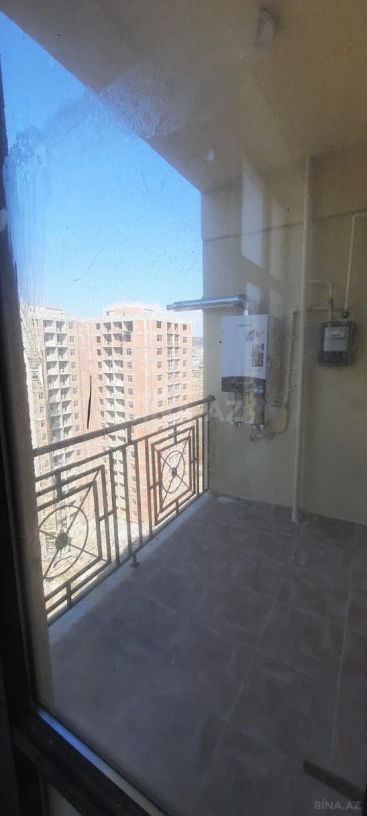 Satılır 3 otaqlı mənzil 120 m²