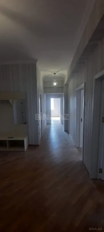 Satılır 3 otaqlı mənzil 120 m²