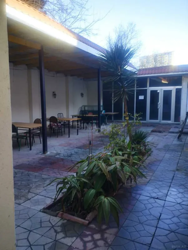 Kirayə verilir obyekt 400 m²