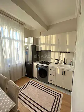 Satılır 1 otaqlı mənzil 42 m²