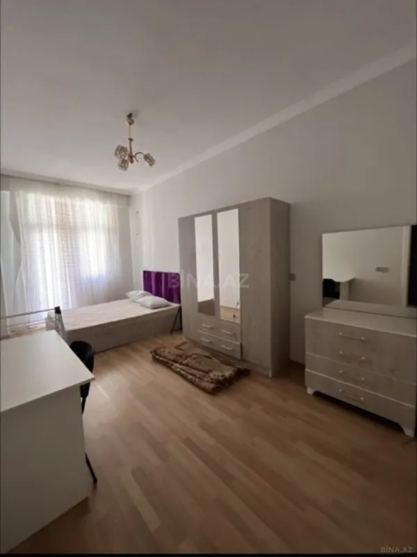 Kirayə verilir 2 otaqlı mənzil 69 m²