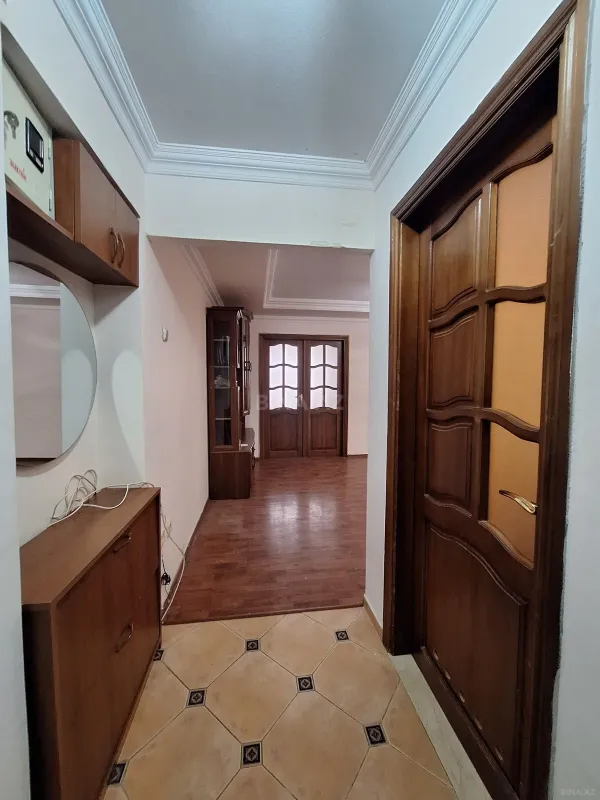 Satılır 2 otaqlı mənzil 45 m²