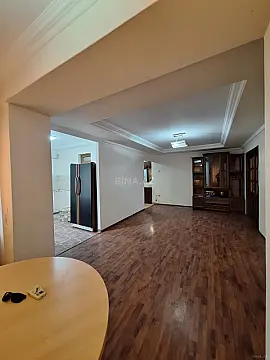 Satılır 2 otaqlı mənzil 45 m²