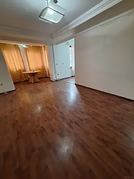 Satılır 2 otaqlı mənzil 45 m²