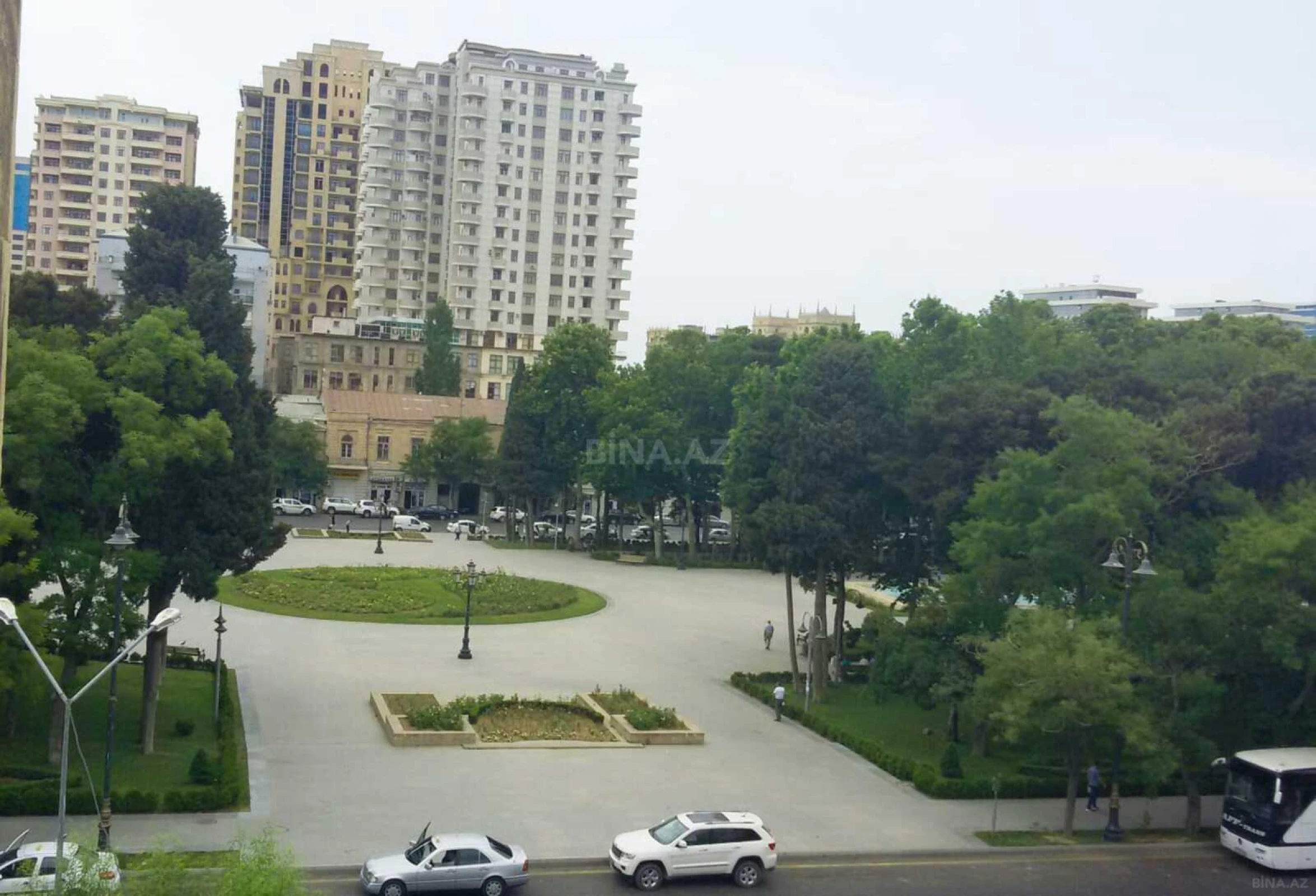 Kirayə verilir 2 otaqlı mənzil 60 m²