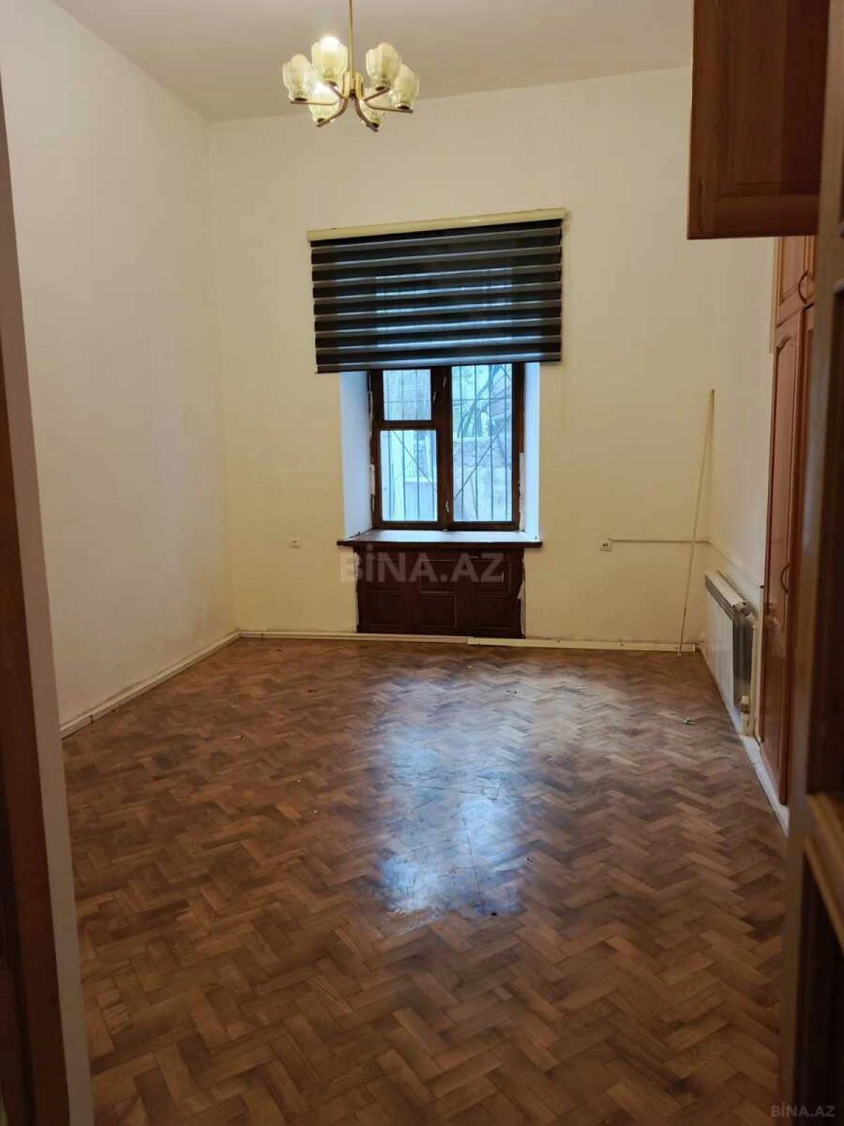 Kirayə verilir 4 otaqlı mənzil 100 m²