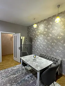 Kirayə verilir 3 otaqlı mənzil 98 m²