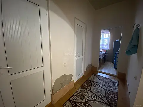 Satılır 5 otaqlı həyət evi 200 m²