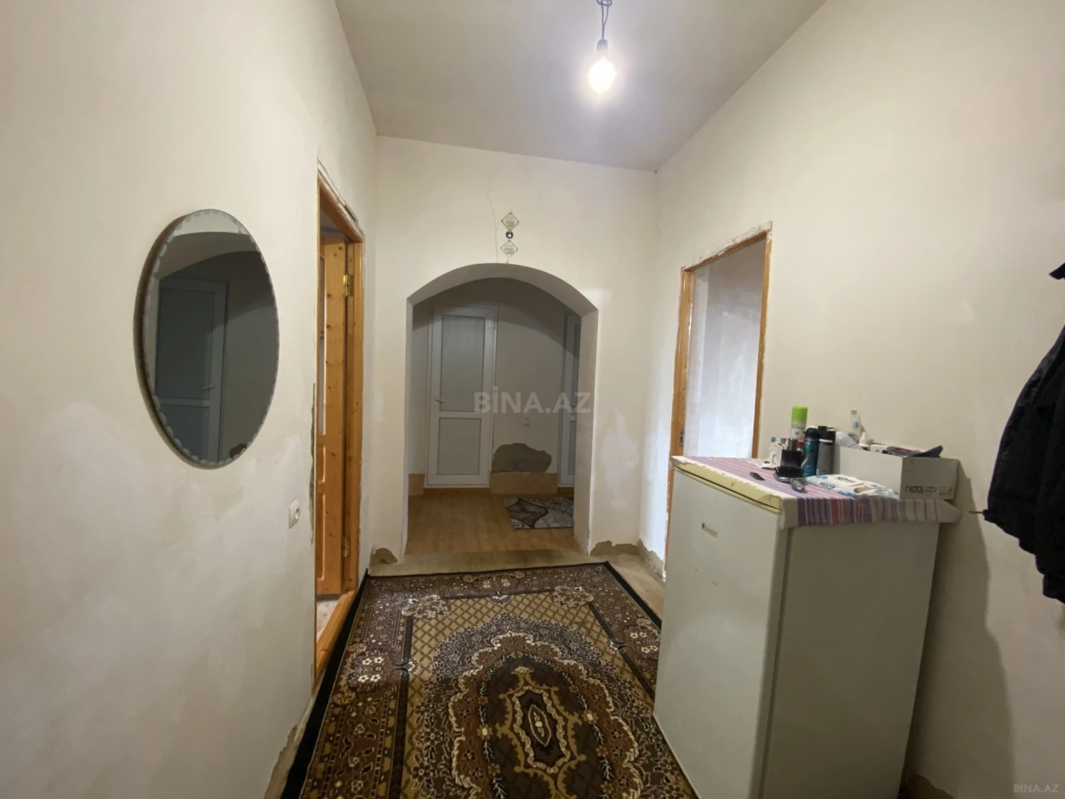 Satılır 5 otaqlı həyət evi 200 m²
