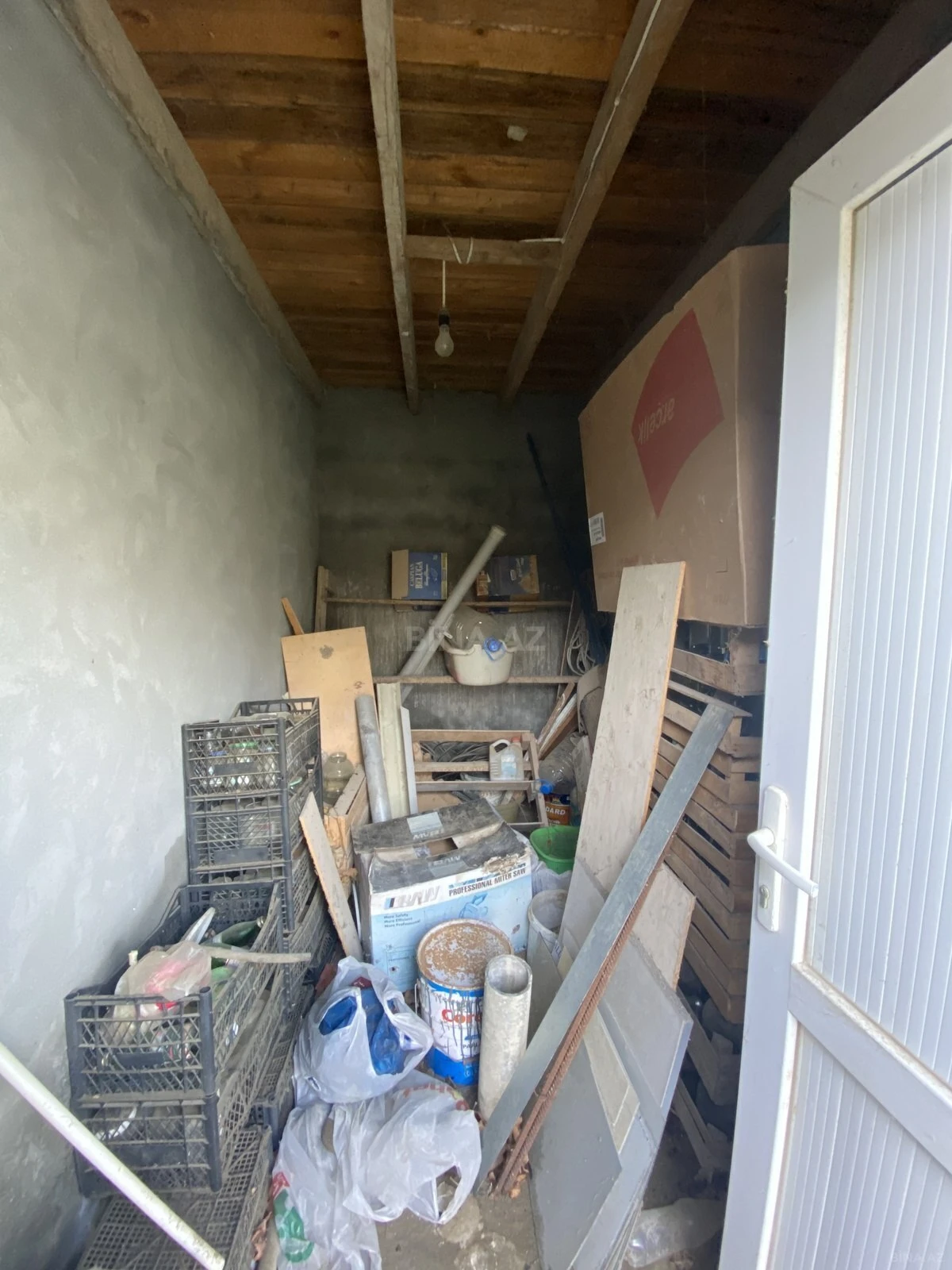 Satılır 5 otaqlı həyət evi 200 m²