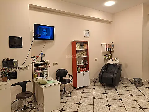 Satılır obyekt 48 m²