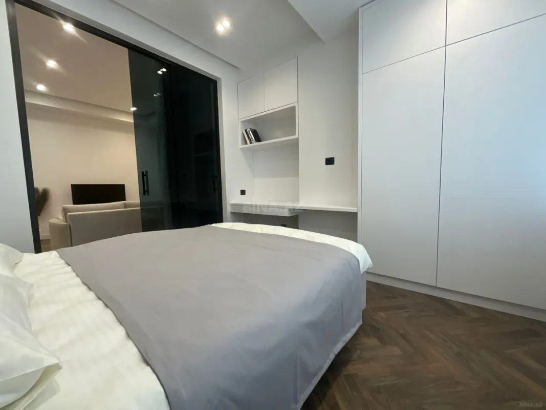 Satılır 2 otaqlı mənzil 69 m²