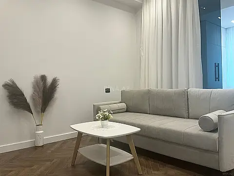 Satılır 2 otaqlı mənzil 69 m²