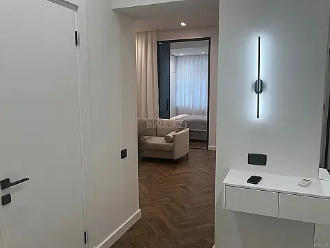 Satılır 2 otaqlı mənzil 69 m²