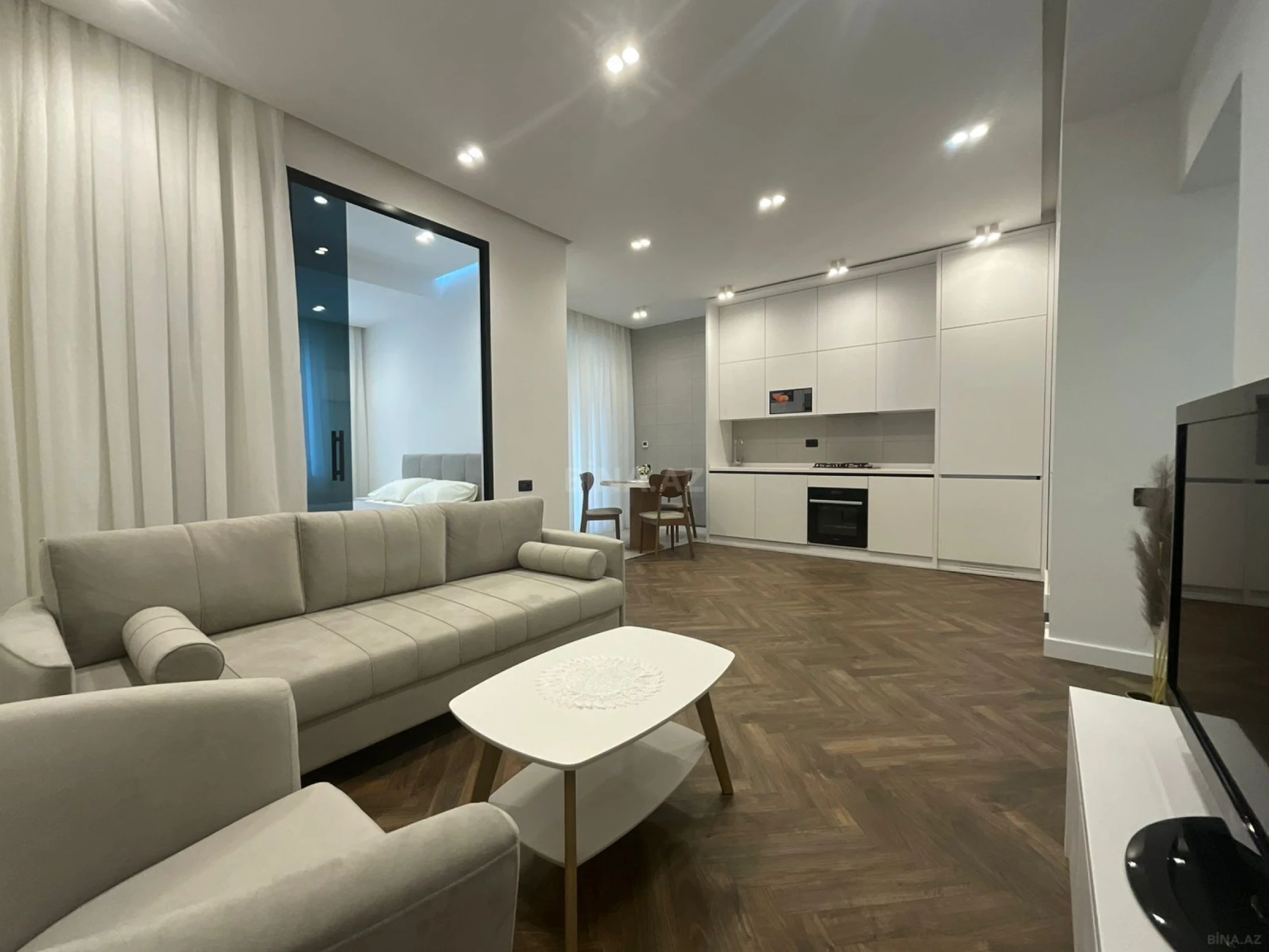 Satılır 2 otaqlı mənzil 69 m²