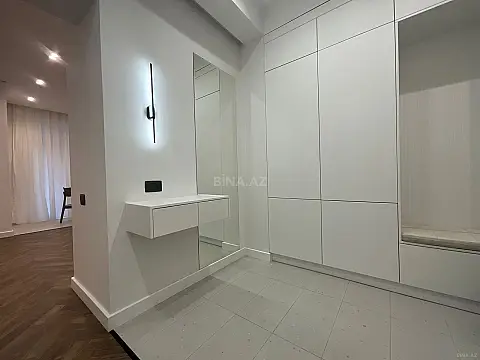Satılır 2 otaqlı mənzil 69 m²