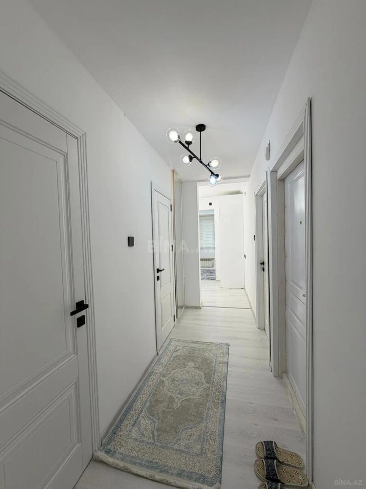 Satılır 2 otaqlı mənzil 60 m²