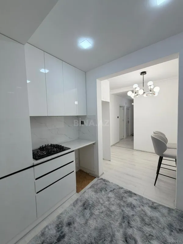 Satılır 2 otaqlı mənzil 60 m²