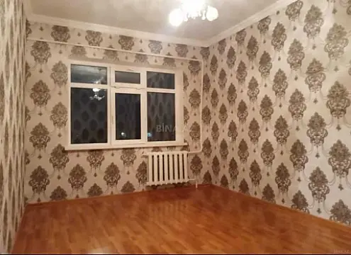 Satılır 4 otaqlı mənzil 100 m²