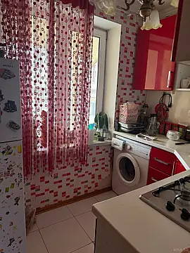 Kirayə verilir 3 otaqlı mənzil 65 m²