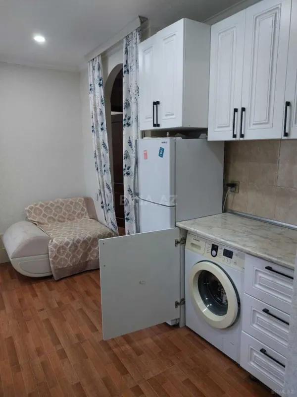 Kirayə verilir 2 otaqlı mənzil 70 m²