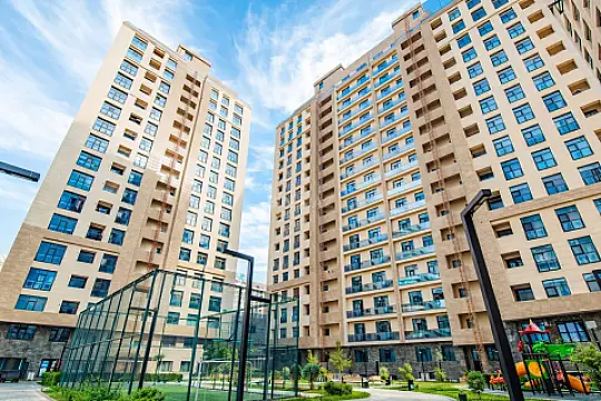 Satılır 3 otaqlı mənzil 126.5 m²