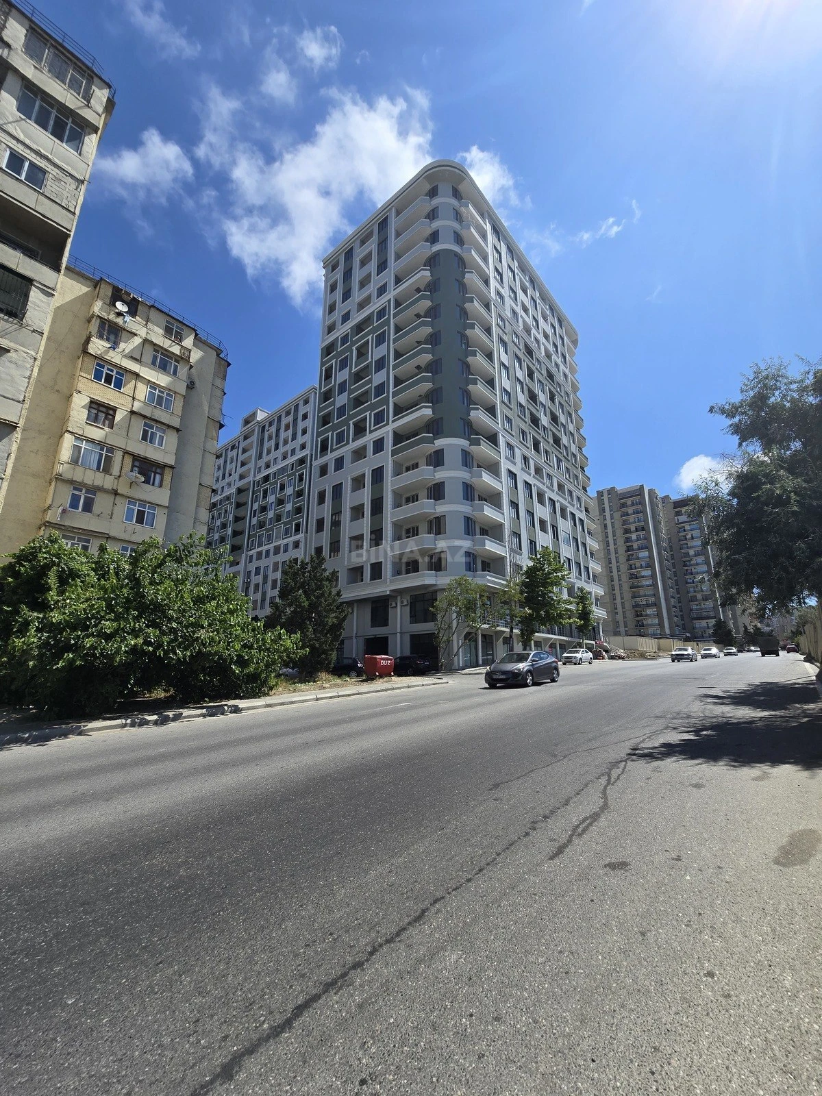 Satılır 2 otaqlı mənzil 55 m²