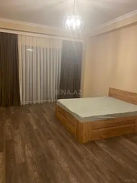 Kirayə verilir 3 otaqlı mənzil 145 m²