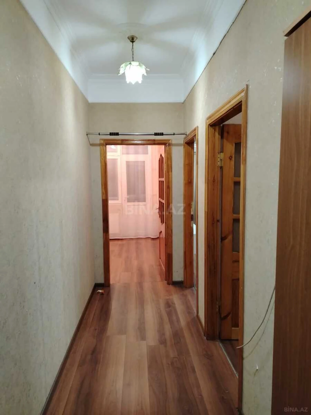 Satılır 2 otaqlı mənzil 64 m²