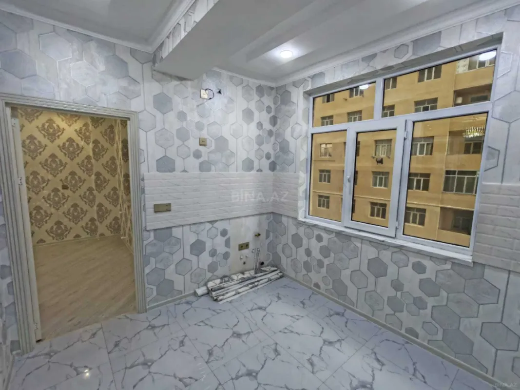 Satılır 2 otaqlı mənzil 61 m²