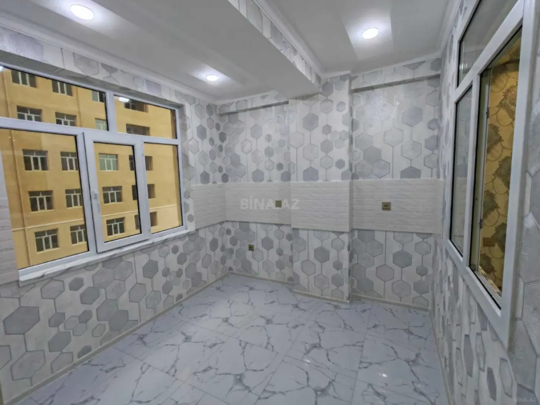 Satılır 2 otaqlı mənzil 61 m²