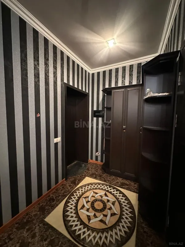 Satılır 3 otaqlı mənzil 100 m²