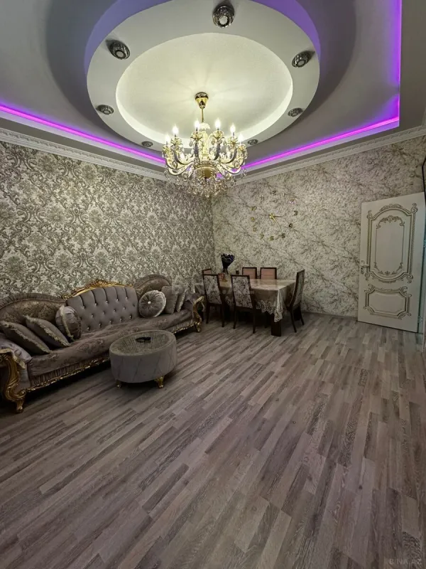 Satılır 4 otaqlı həyət evi 307 m²