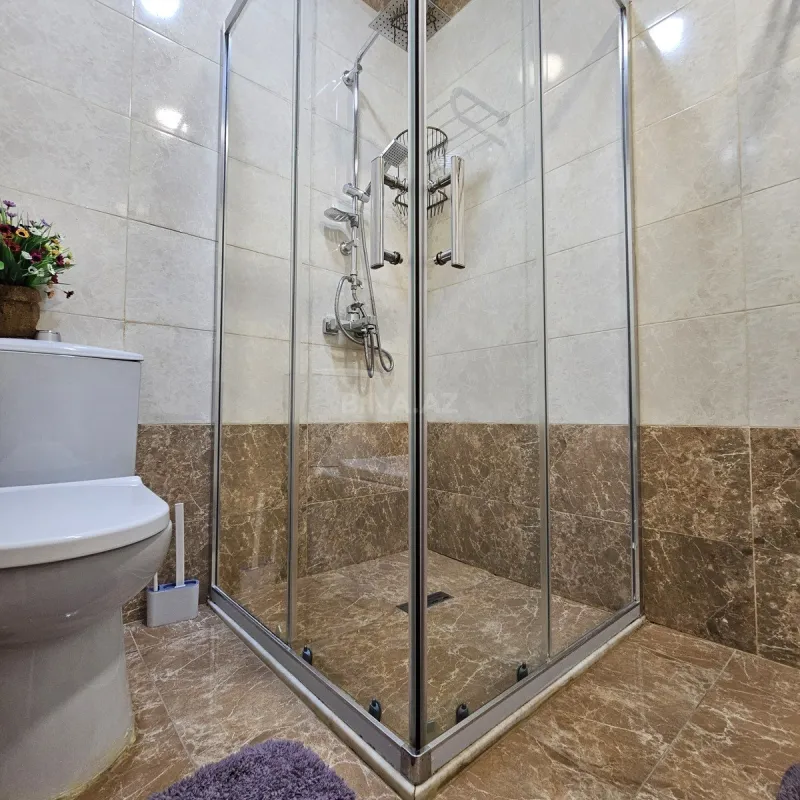 Satılır 2 otaqlı mənzil 66 m²