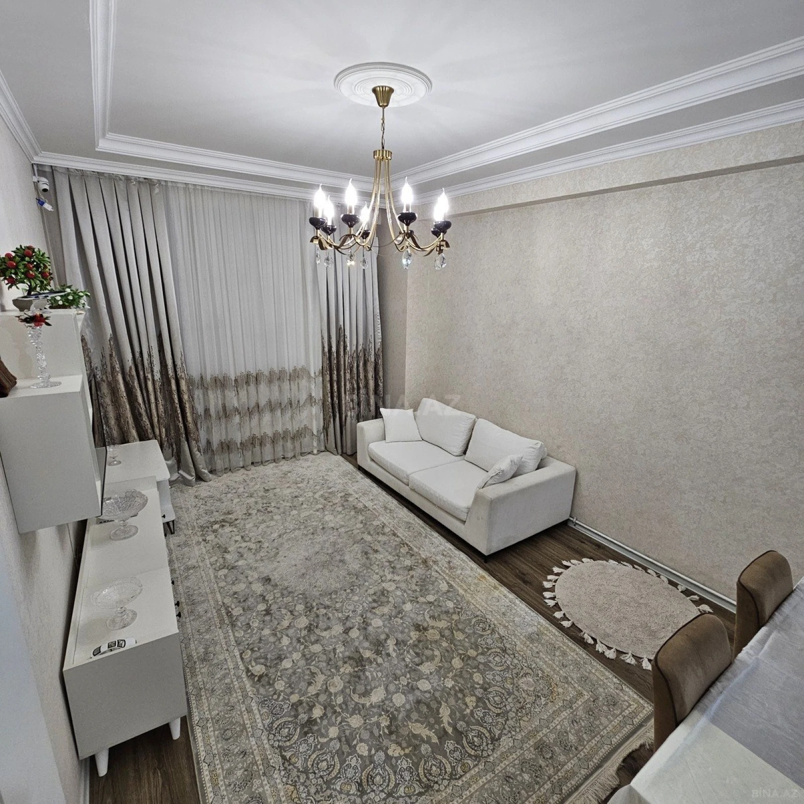 Satılır 2 otaqlı mənzil 66 m²