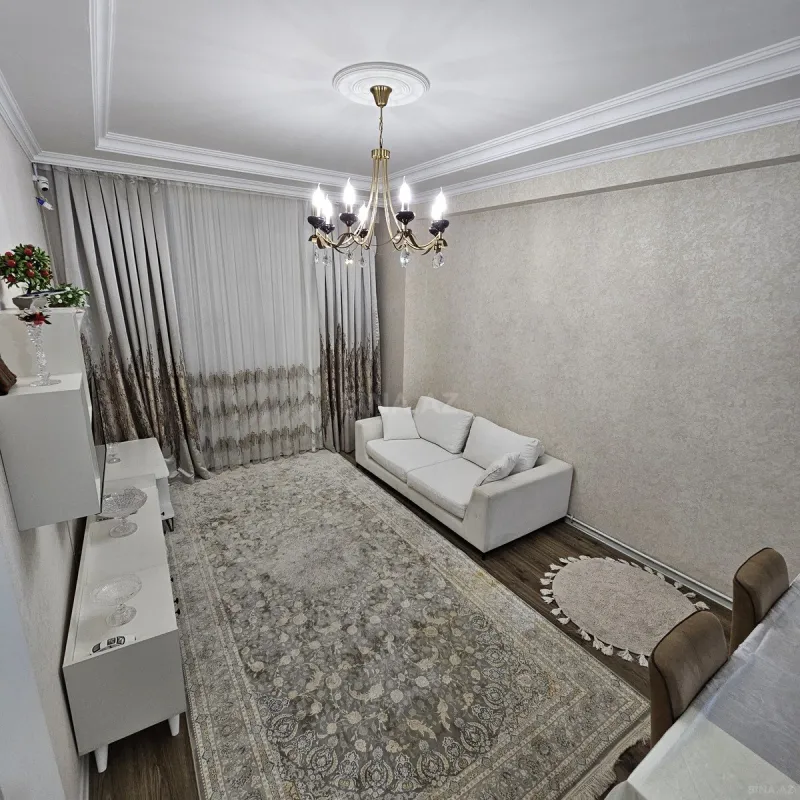 Satılır 2 otaqlı mənzil 66 m²