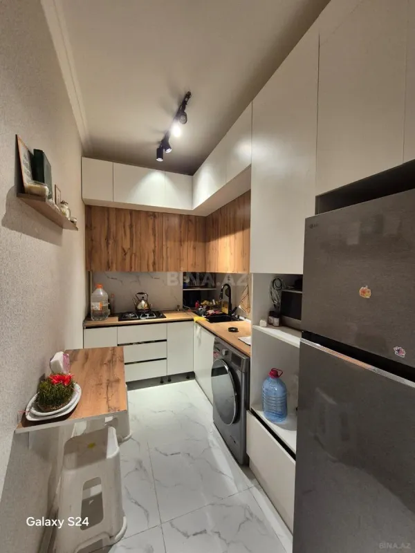 Satılır 2 otaqlı mənzil 69 m²