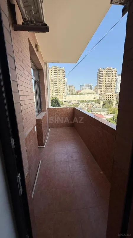 Kirayə verilir 3 otaqlı mənzil 120 m²
