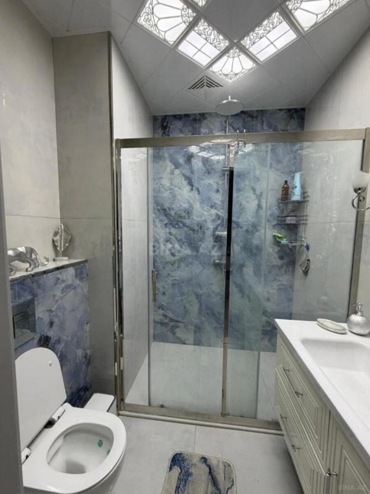 Satılır 3 otaqlı mənzil 107 m²