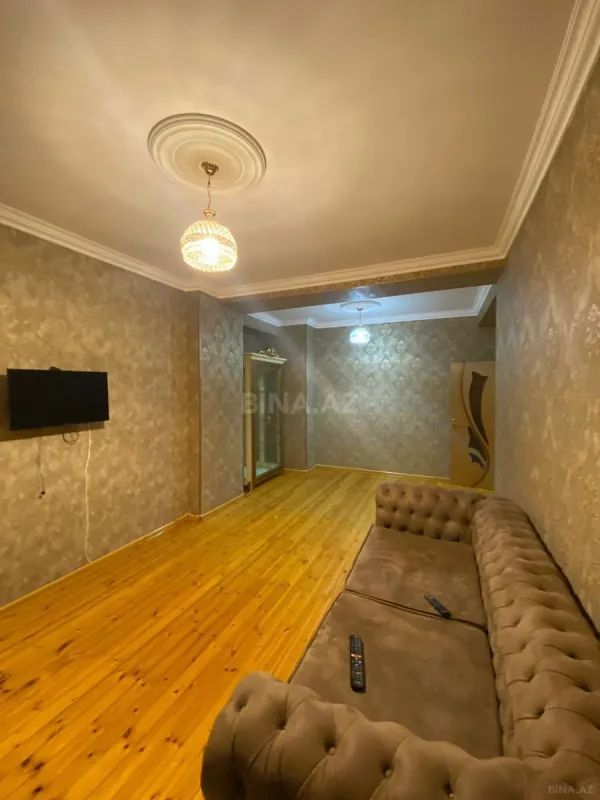 Kirayə verilir 2 otaqlı mənzil 55 m²