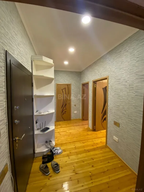 Kirayə verilir 2 otaqlı mənzil 55 m²