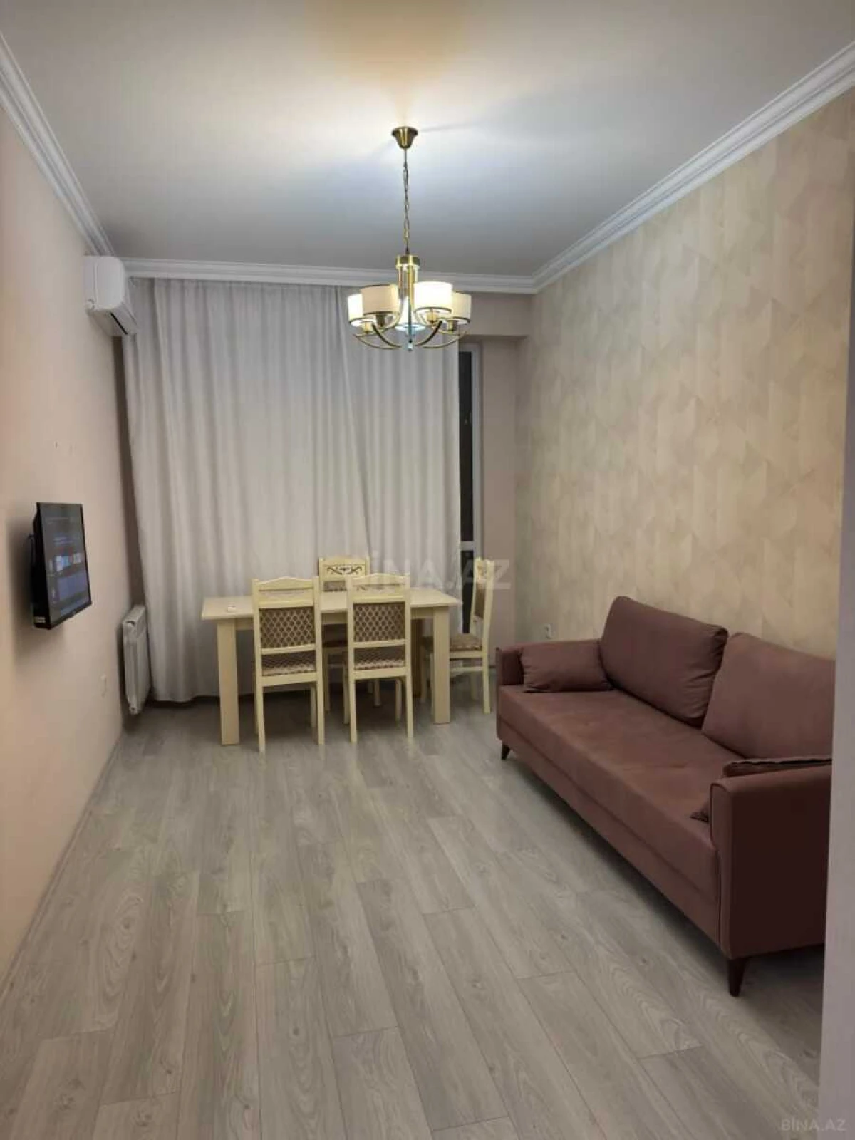 Kirayə verilir 2 otaqlı mənzil 55 m²